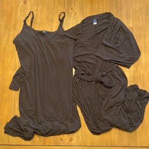 Old Navy Sunday Sleep Maternity Night Gown and Robe